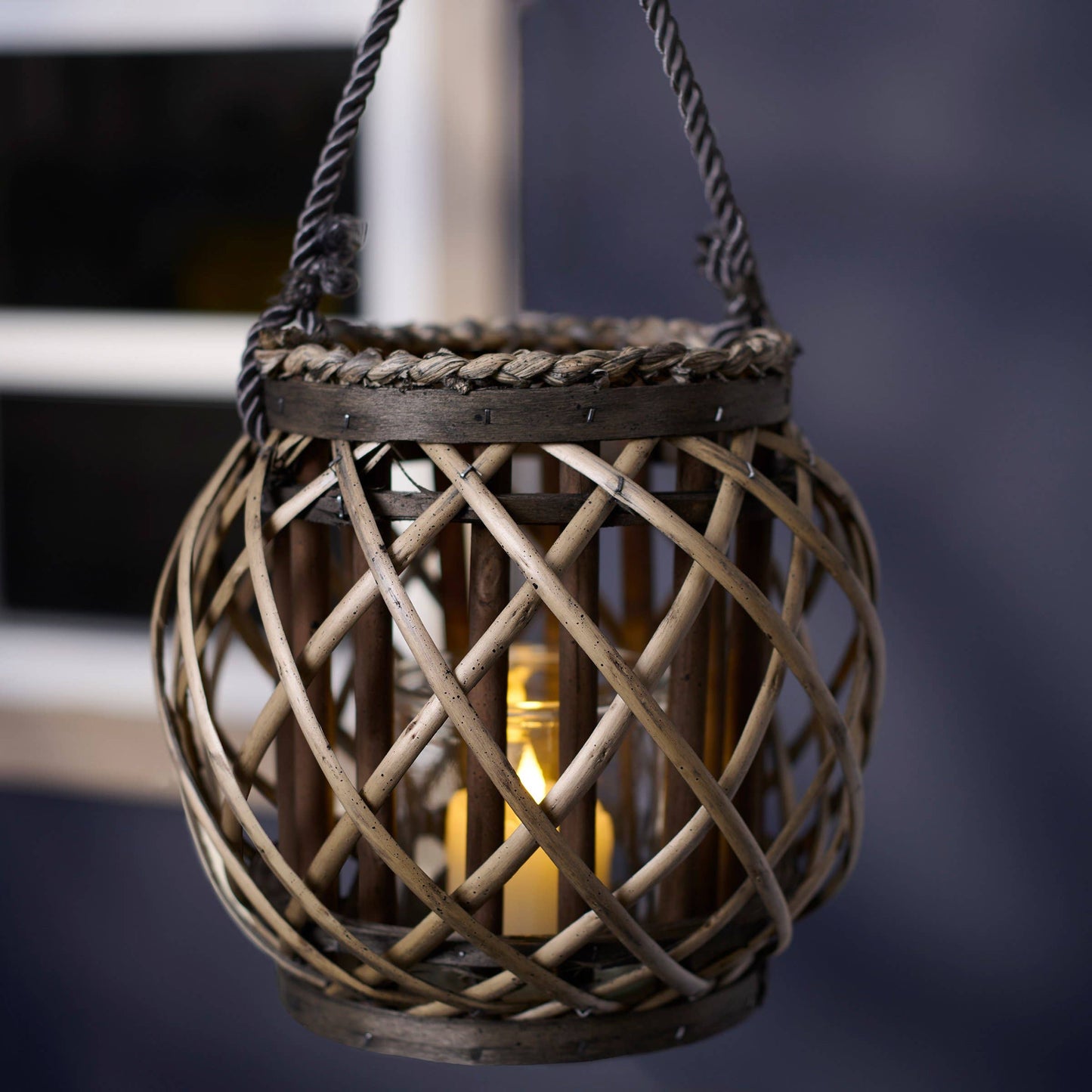 Light Wicker Lantern