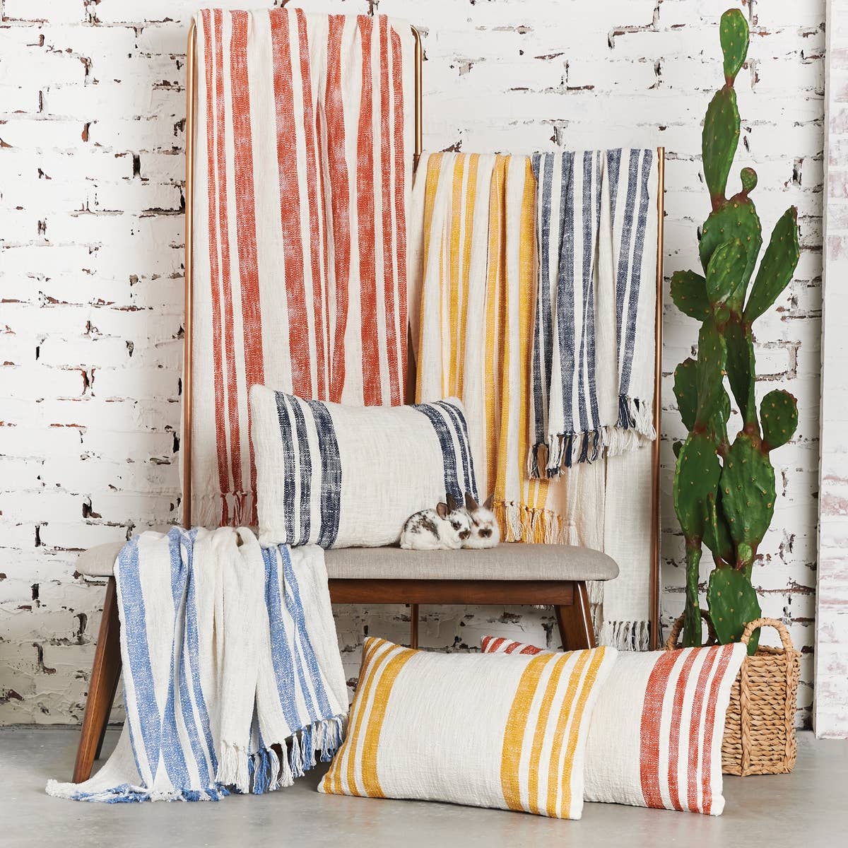 Morgan Fountain Woven 50" x 60" Throw Blanket